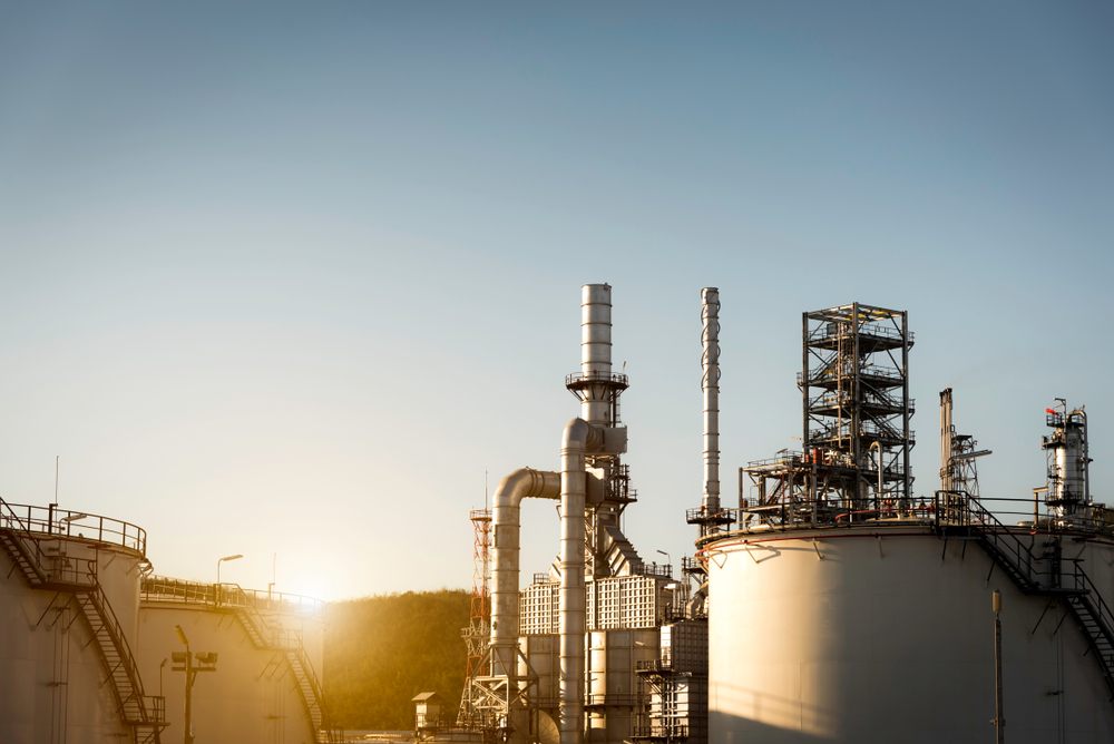 Oil and gas refinery